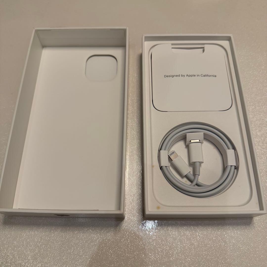 【美品】iPhone 13 ミッドナイト 128GB Apple アップル