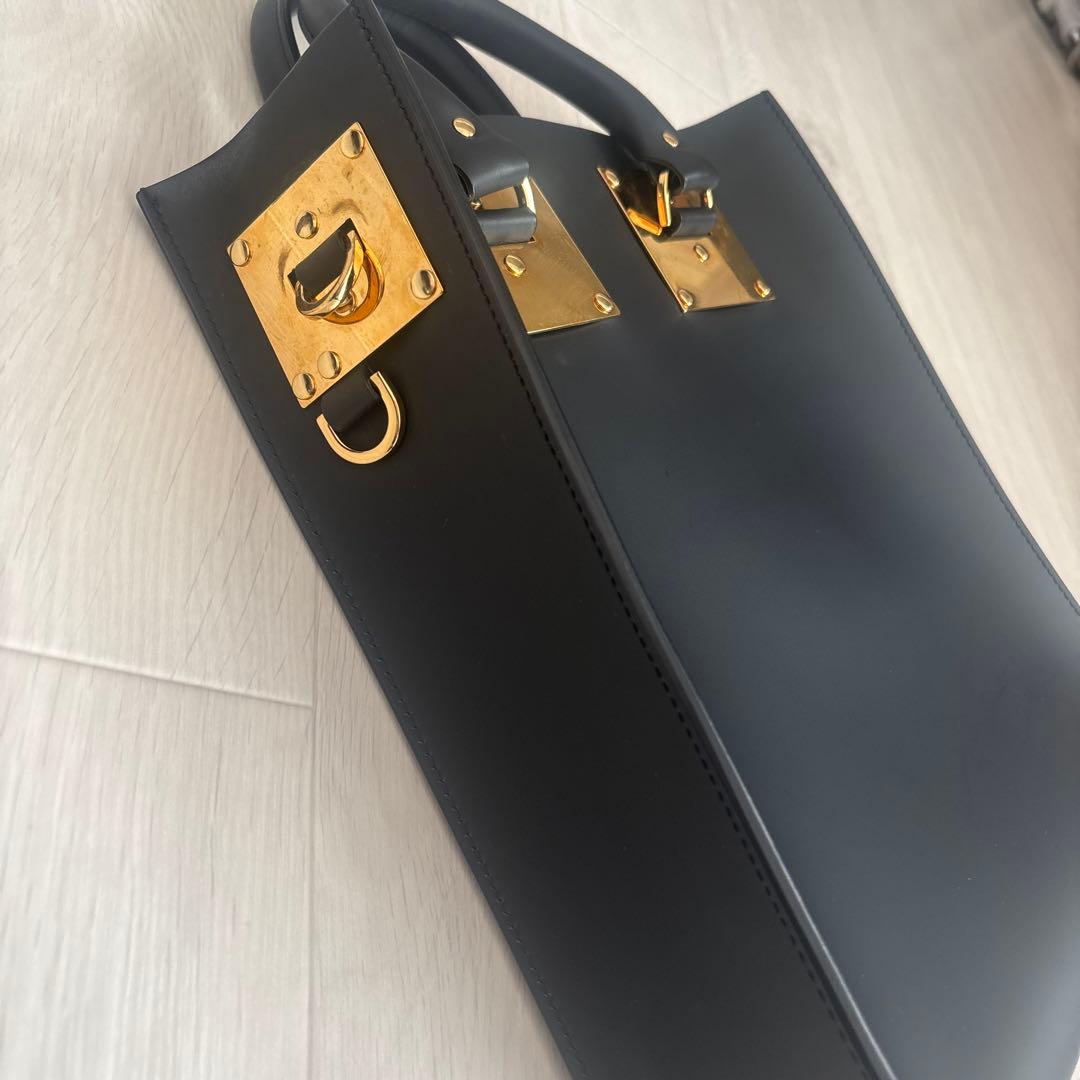 SOPHIE HULME 黒 レザーハンドバッグ ストラップ付き