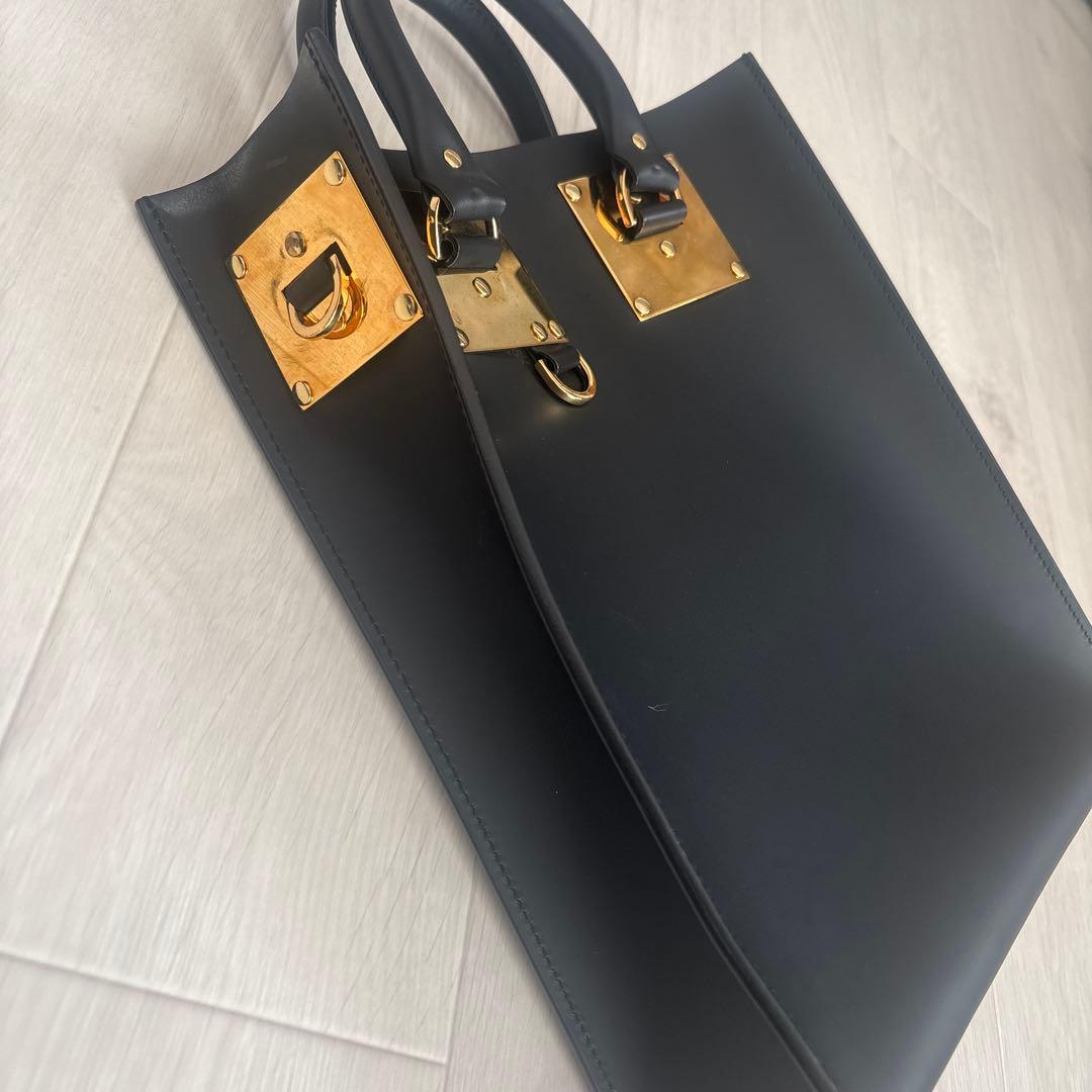 SOPHIE HULME 黒 レザーハンドバッグ ストラップ付き