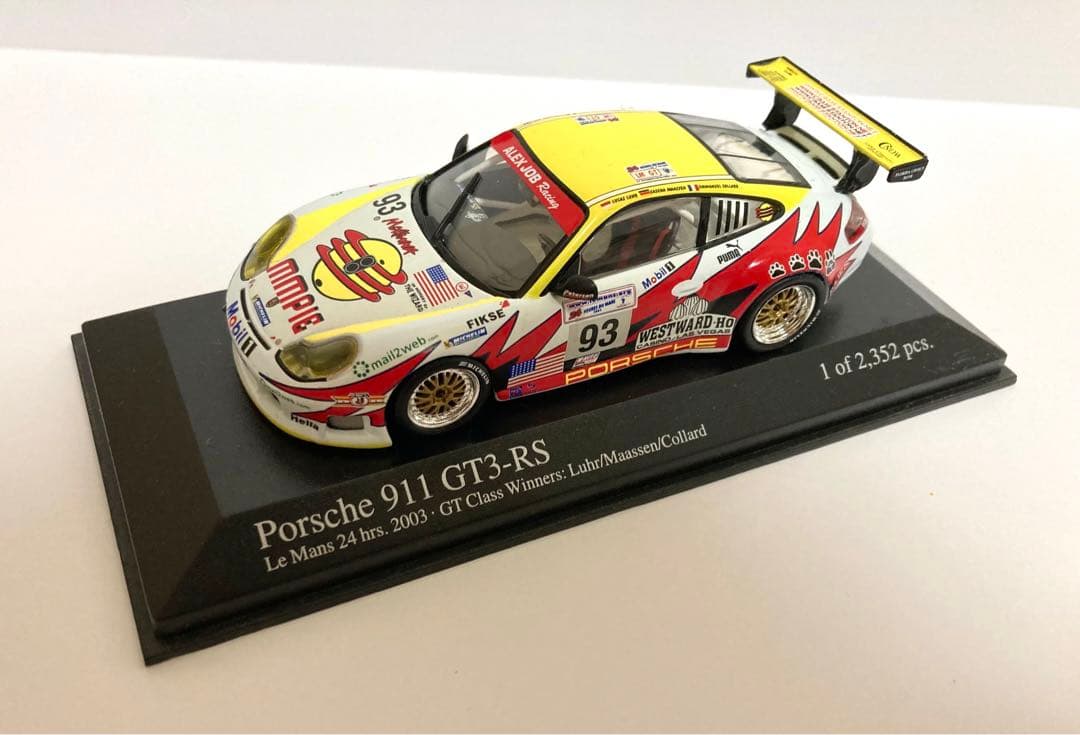 MINICHAMPS ポルシェ911 GT3-RS ミニカー