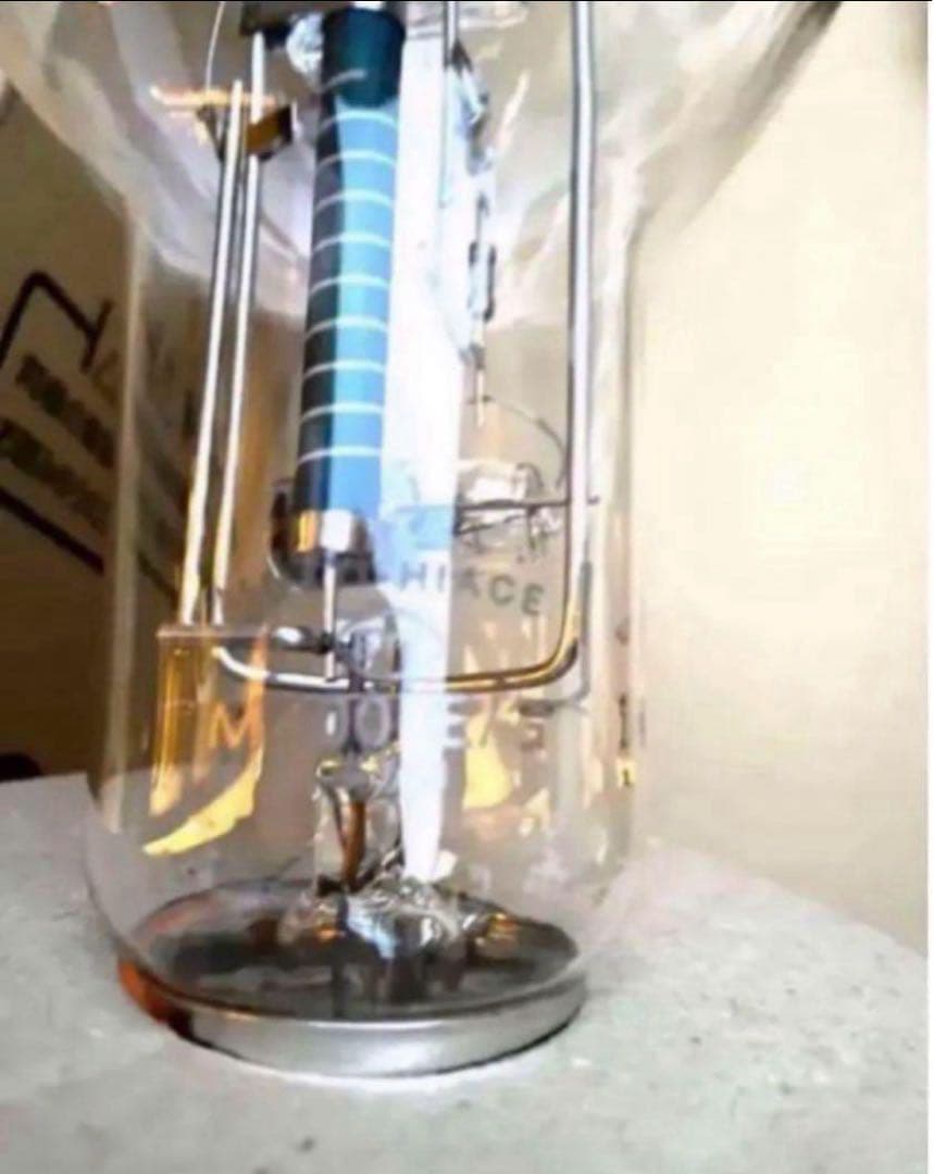 メタルハライドランプ　高演色グリーンランプM400LE/G、未使用保管品です。