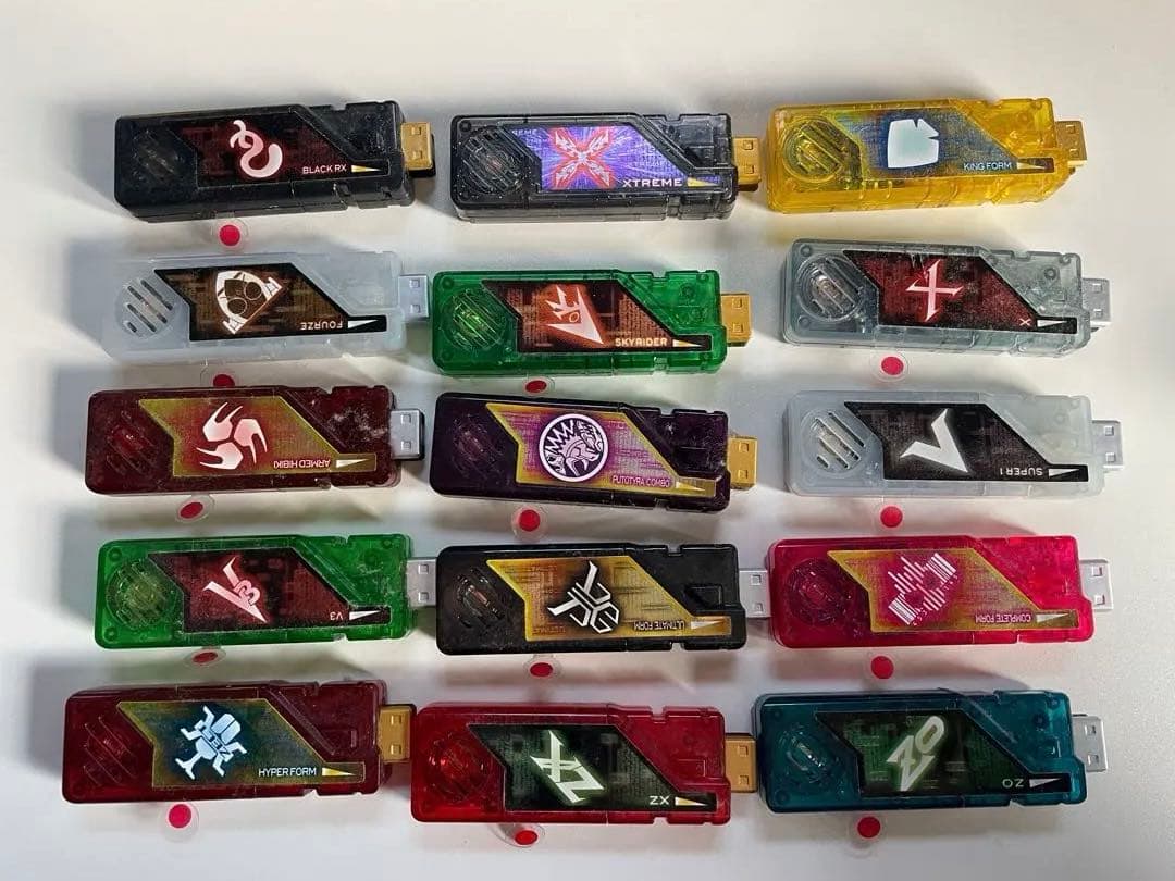 【超お得】ガイアメモリ・オーメダル