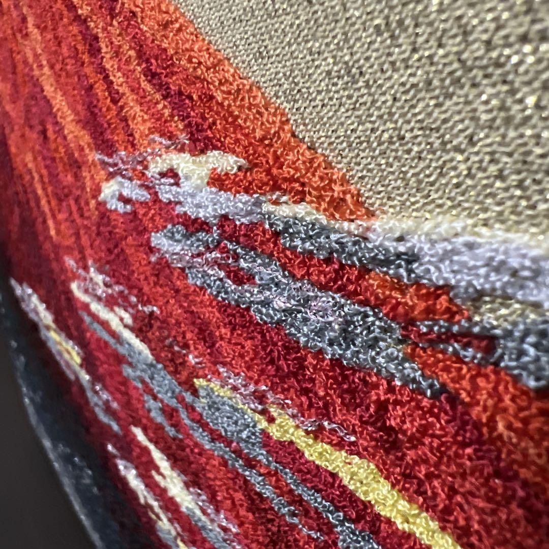 縁起物！ 赤富士 刺繍絵 額縁 F6号 ゴールド アンティー ク 送料無料