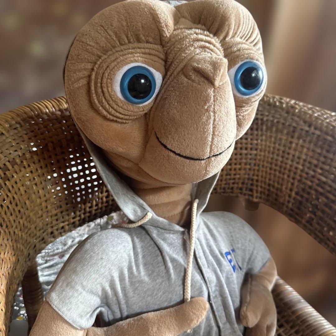 瞬間的お値下げ‼️ヴィンテージ　大きなE.T. フード付きぬいぐるみ