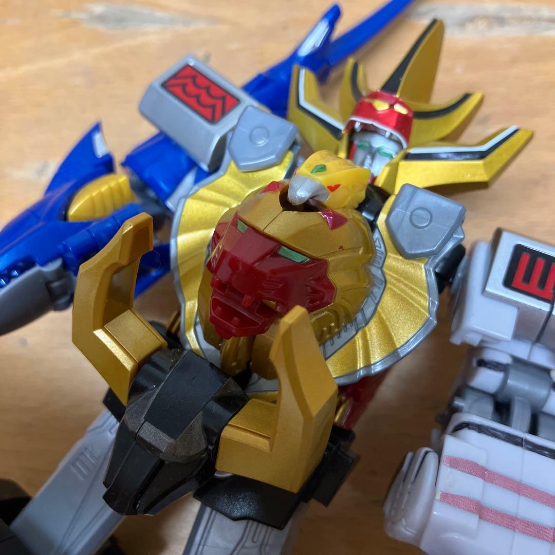 SMP ミニプラ　ガオキング　百獣戦隊　ガオレンジャー　ロボット　ゴジュウジャー