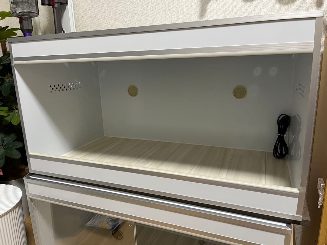 爬虫類　飼育ケージ