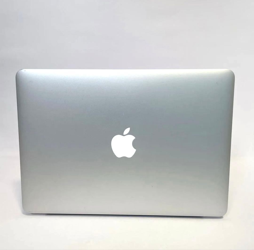 【極美品】MacBook Air 2015 シルバー SSD128GB 充電器付