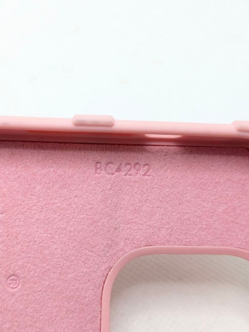 ✨美品✨ルイヴィトン モノグラム リ トランク IPHONE14PRO ピンク
