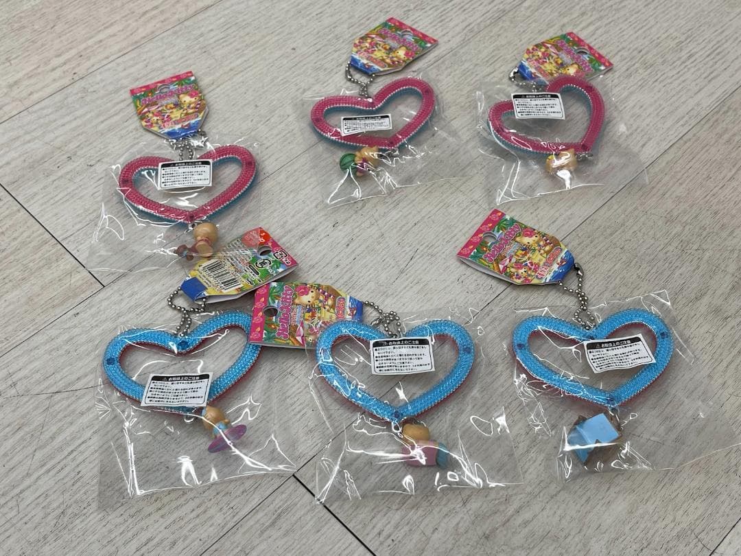 希少 当時物 キティ 夏休み海バージョン ミニバックマスコット 6種 04年