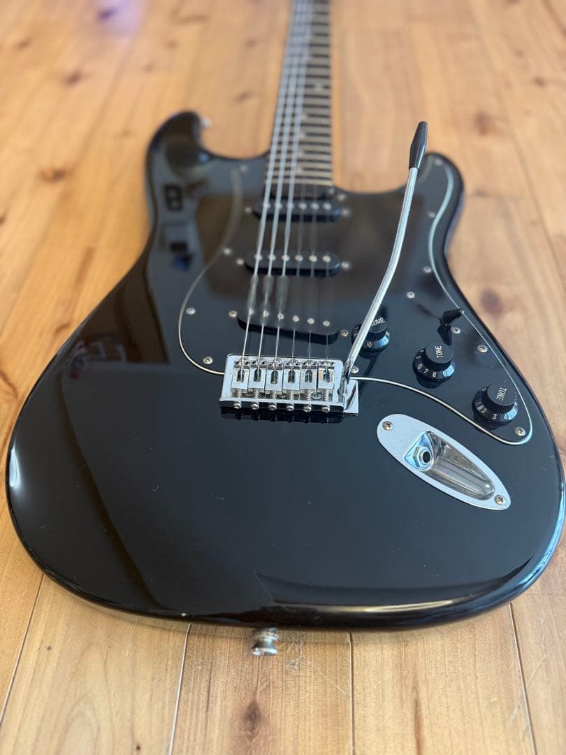 Triumph SONIC MASTER トライアンフ ストラト エレキギター