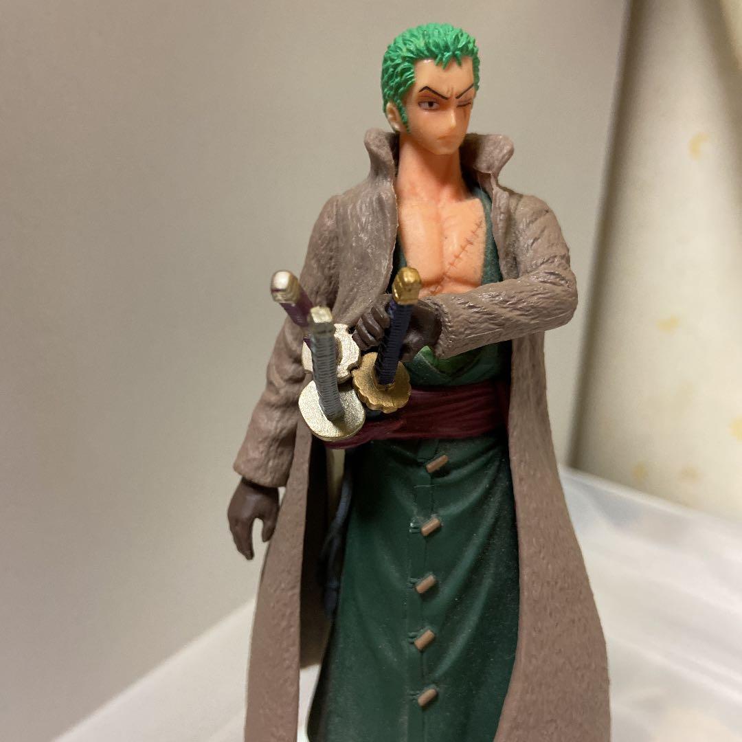 おばあが買ってきた ワンピース ゾロ フィギュア