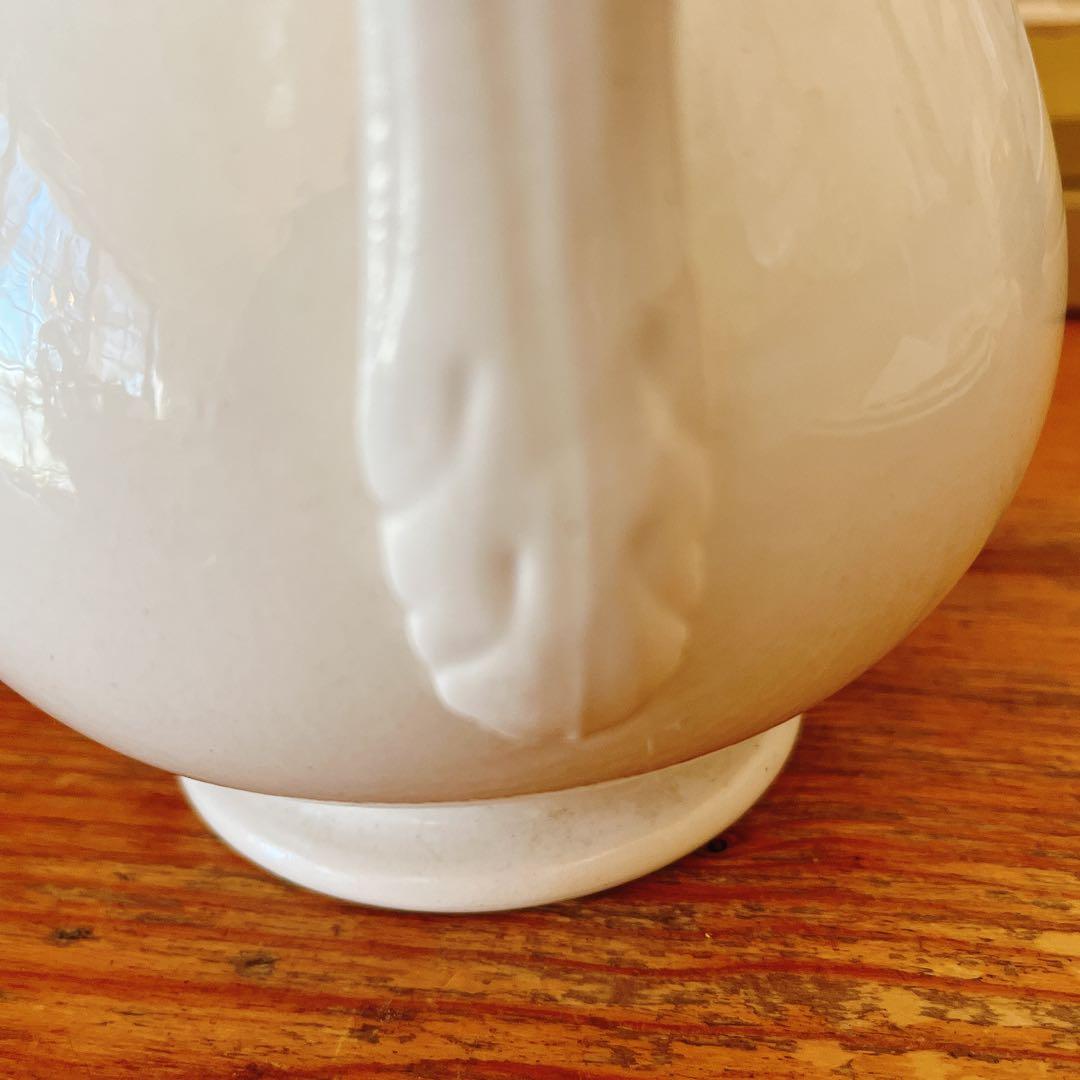 サルグミンヌsarreguemines 美しい白いピシェ