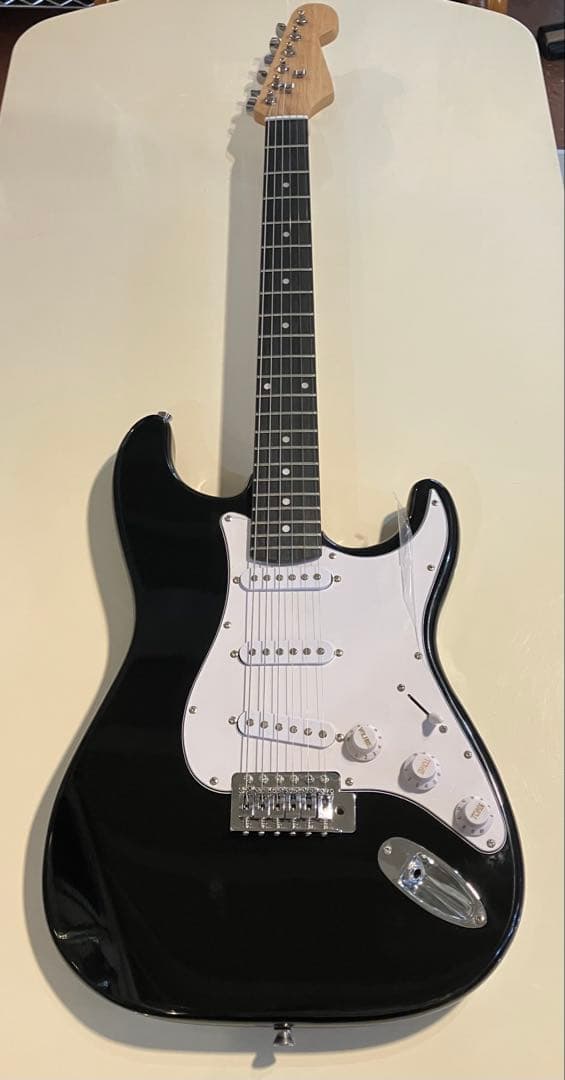 エレキギター ストラトキャスタータイプ