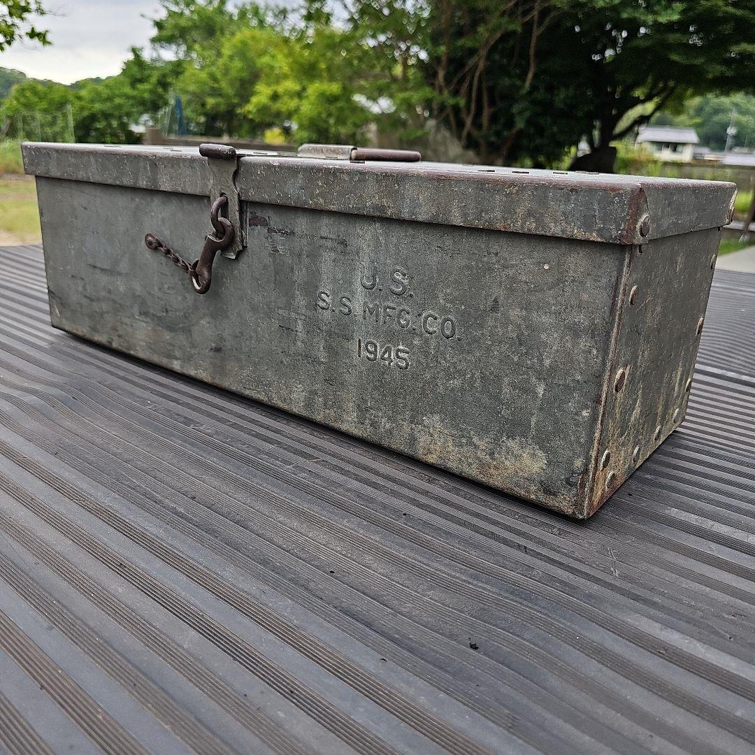 ビンテージ　ミリタリーツールボックス