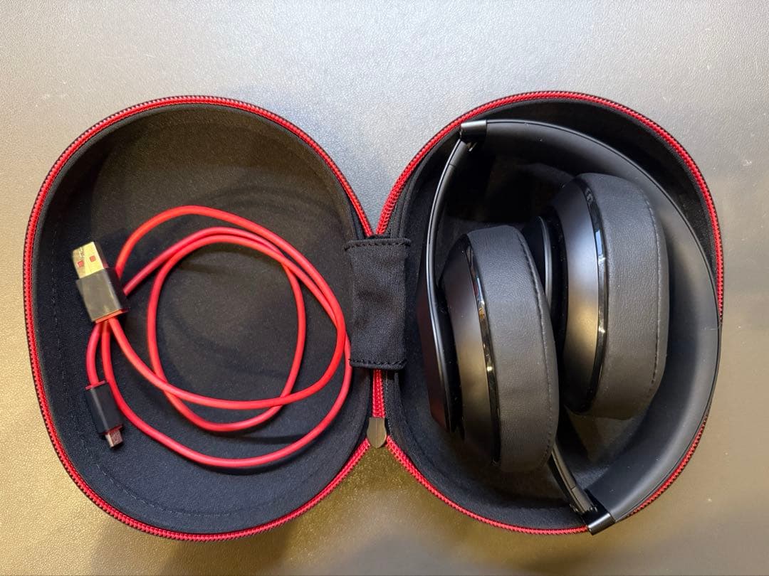 Beats Studio Wireless マットブラック