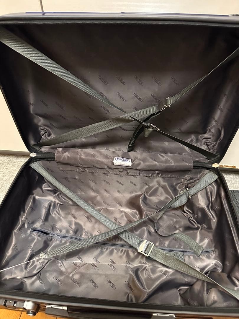 RIMOWA キャリーケース ブルー 24時間セール!