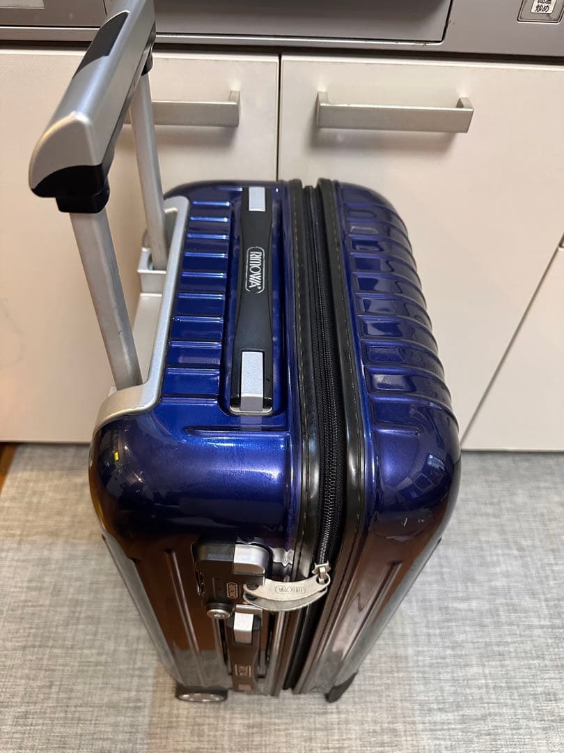 RIMOWA キャリーケース ブルー 24時間セール!