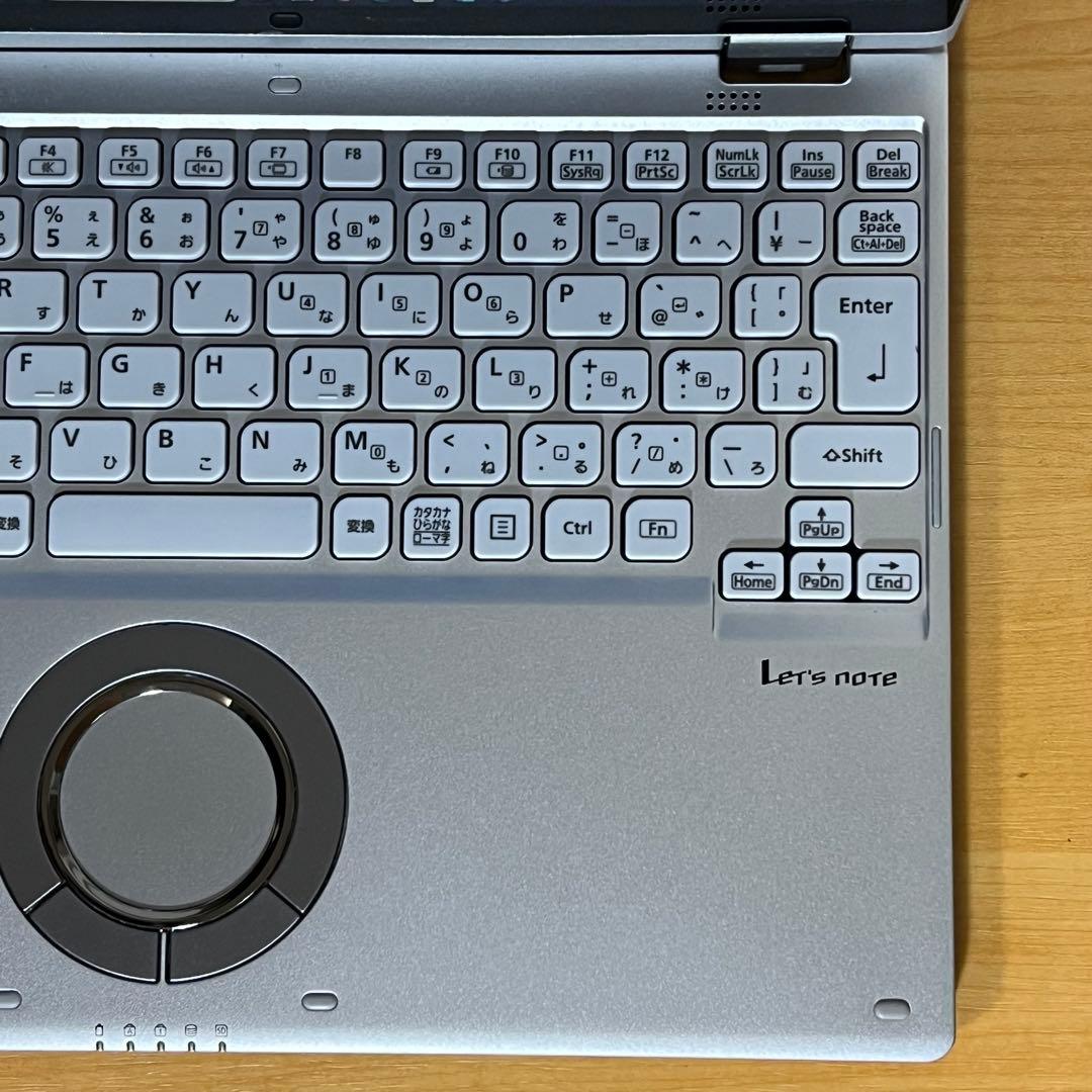 中古美品！レッツノートQV9 i5 8G／256GB／LTE／オフィス