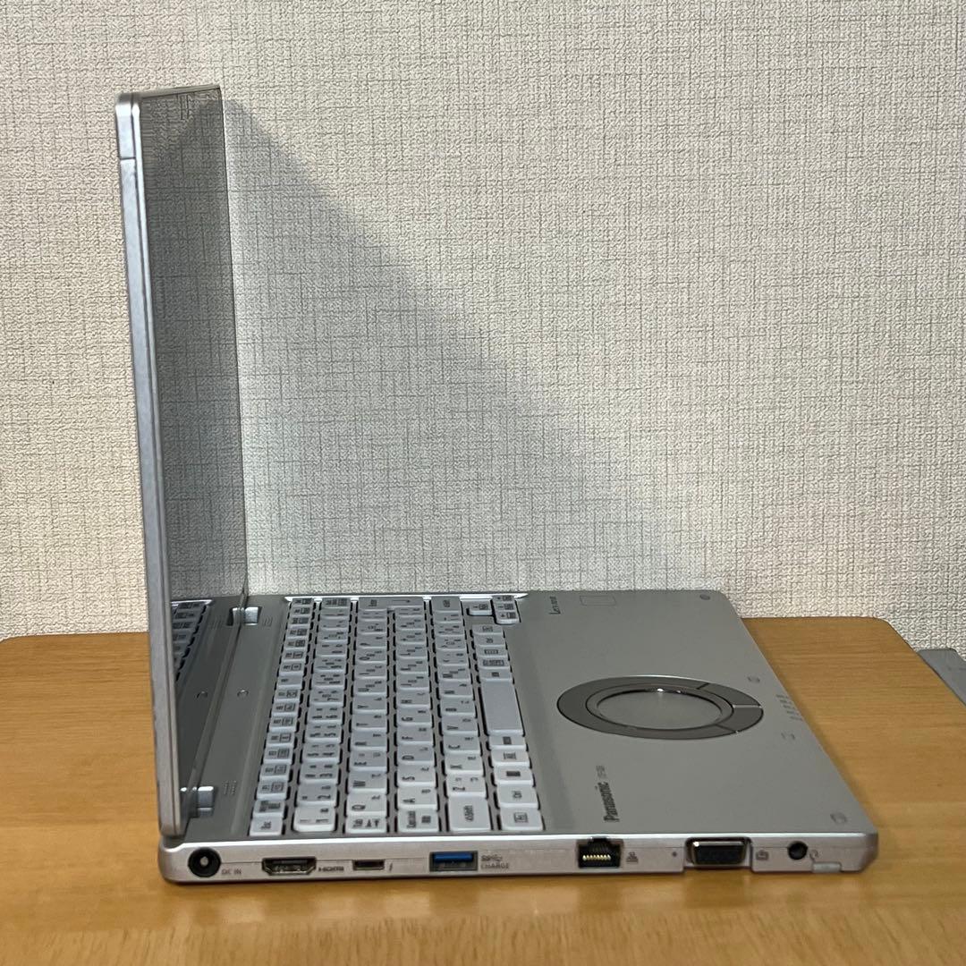 中古美品！レッツノートQV9 i5 8G／256GB／LTE／オフィス