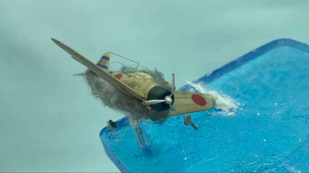 雷撃する九七艦攻　ジオラマ　レジン