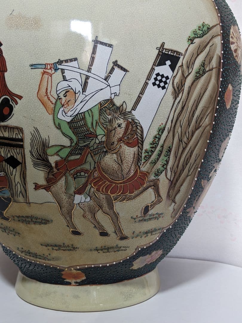 ♦ 美人花車上杉武田川中島決戦図 壷 薩摩 九谷焼 置物飾り 古美術骨董品