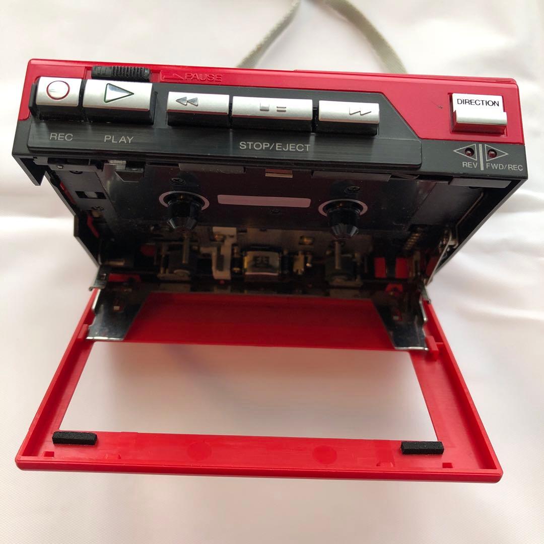 ソニー　カセット　ウォークマン　WMーR15 レッド