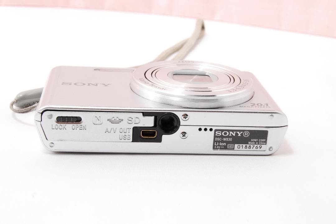 〓コンパクトデジカメ〓ソニー SONY Cyber−Shot DSC-W830