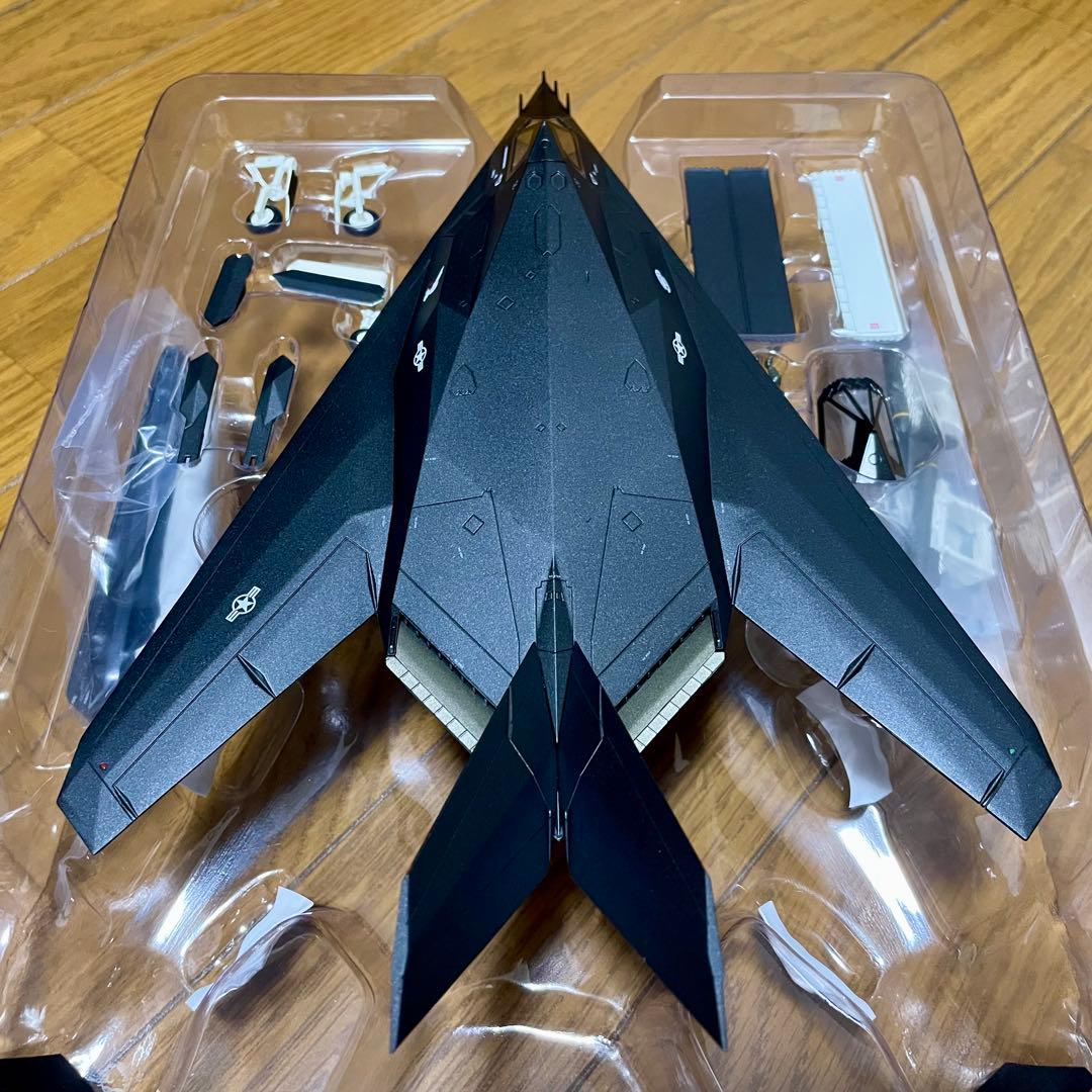 【未使用品】HOBBYMASTER F-117 NIGHTHAWK HA5811