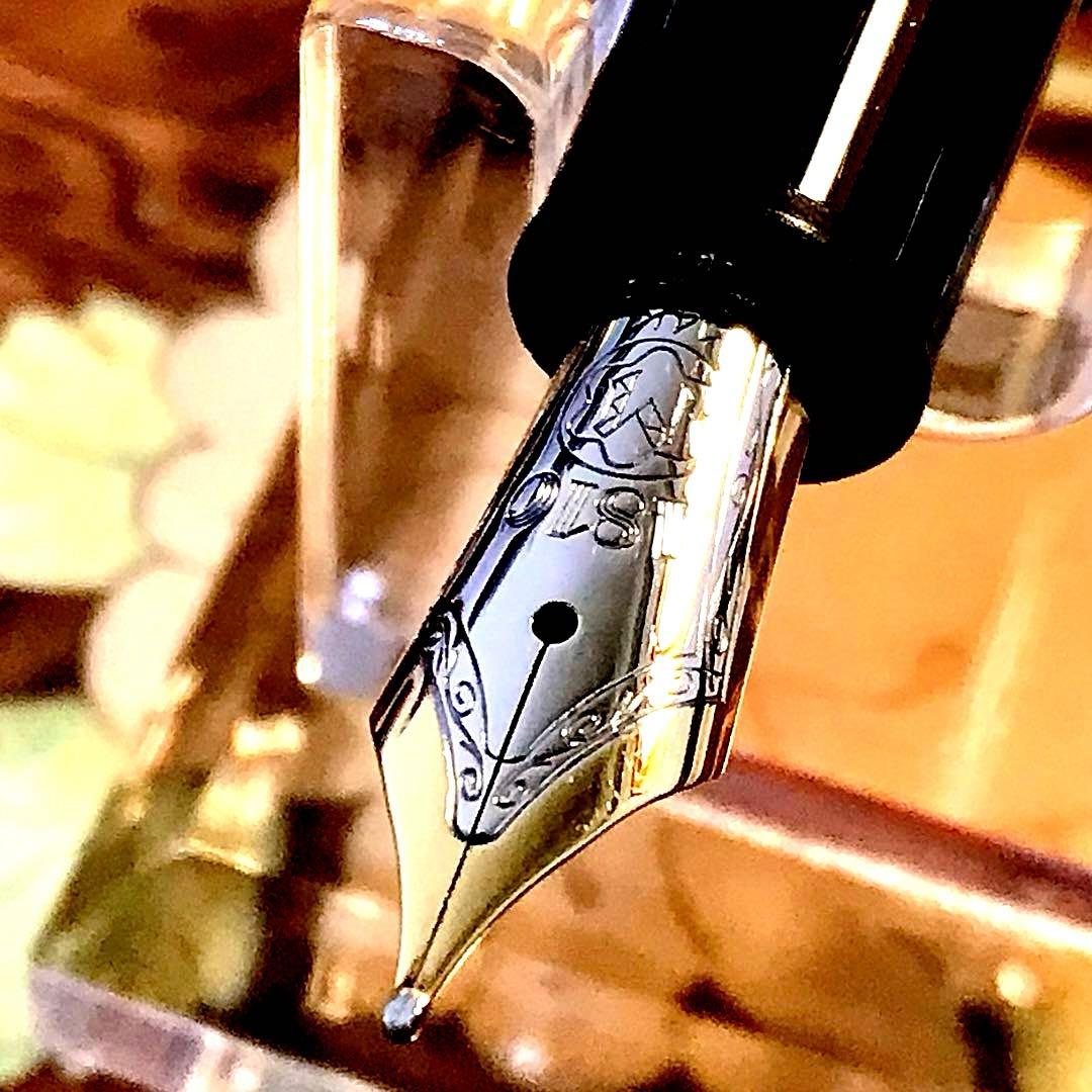 ☆超お勧め☆美しいモンブランマイスターシュテック146プラチナライン(M)14K