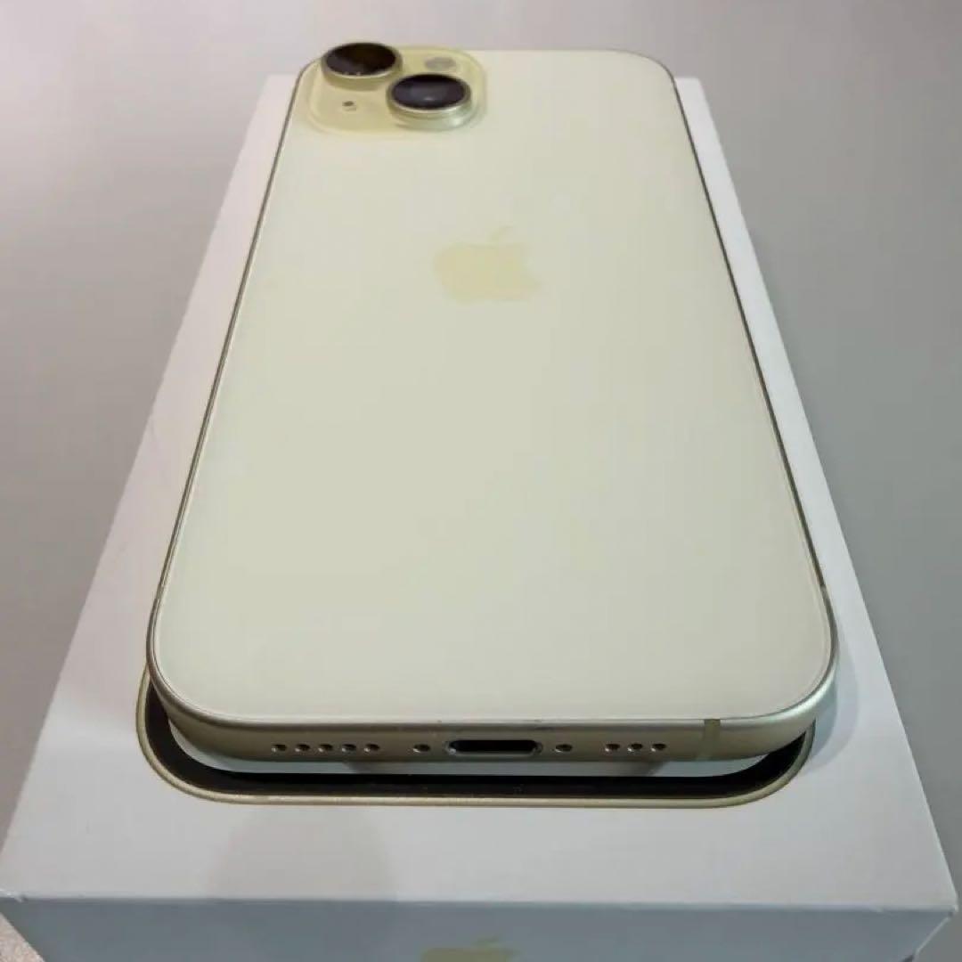 iPhone15 イエロー　512GB