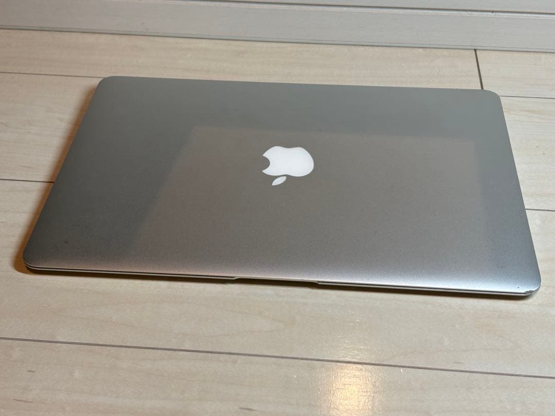 MacBook Air 13インチ 2015 (128GB)