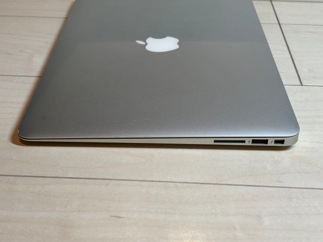 MacBook Air 13インチ 2015 (128GB)