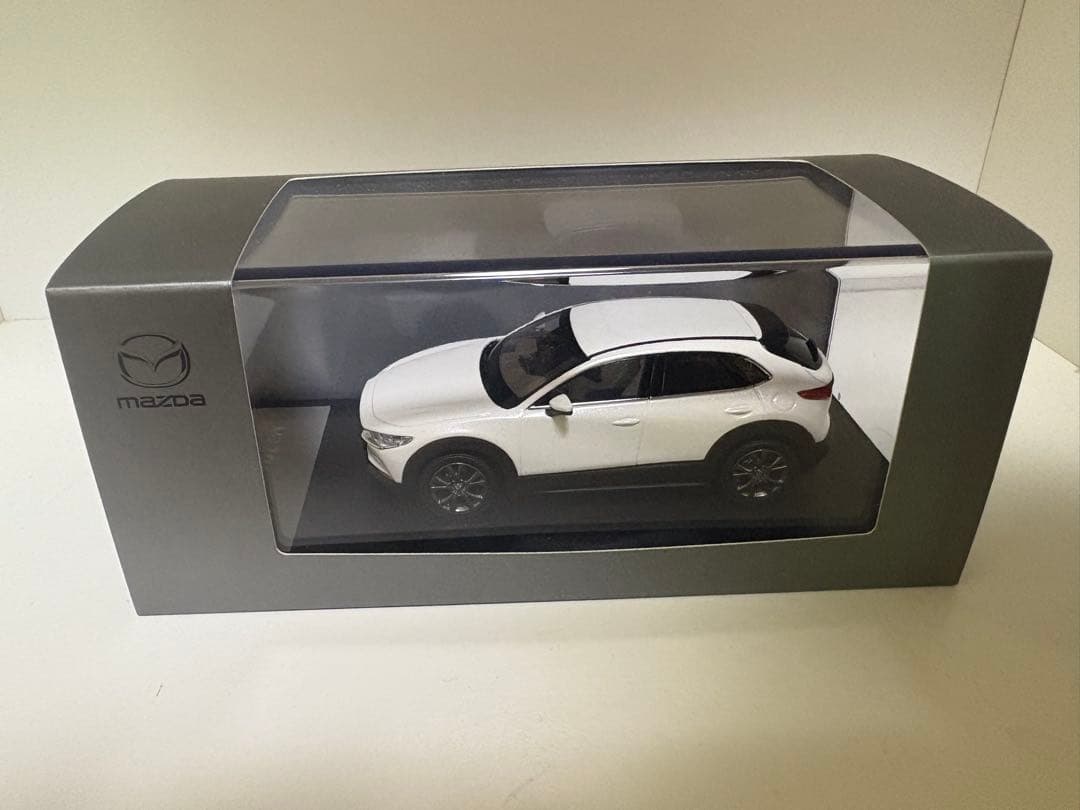 ハイストーリー 1/43 MAZDA CX-30 ミニカー　マツダ　ホワイト
