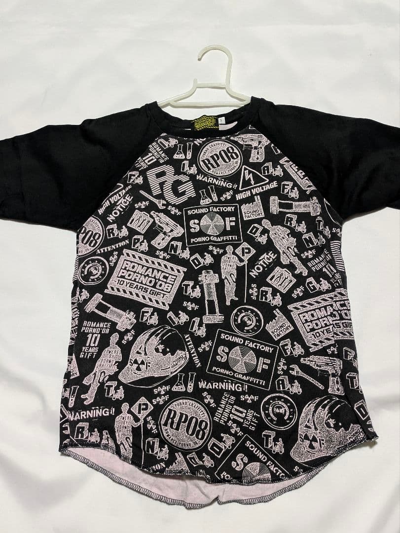 ポルノグラフィティ　Tシャツ　Porno Graffitti　　2-1