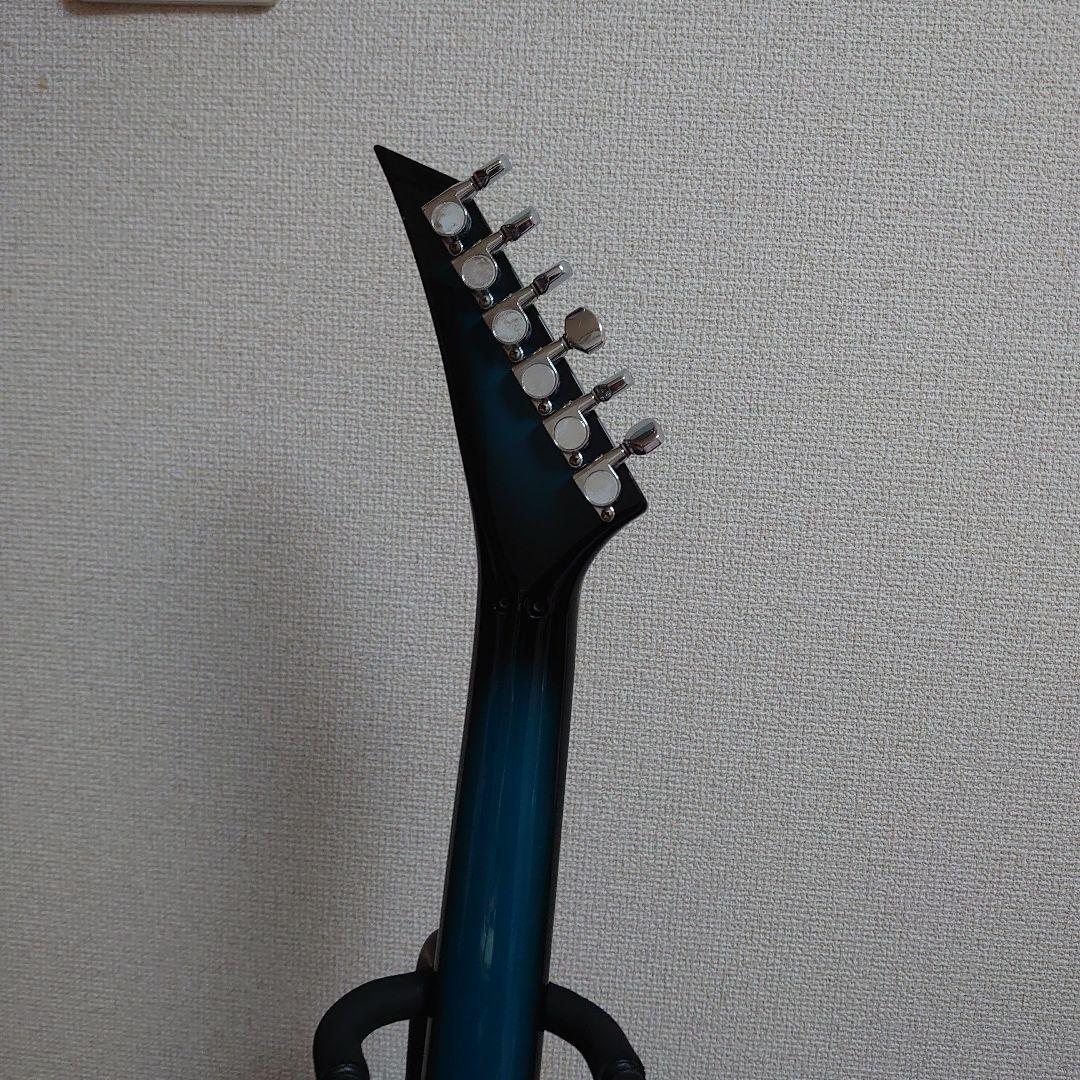 FERNANDES エレキギターエクスプローラータイプ