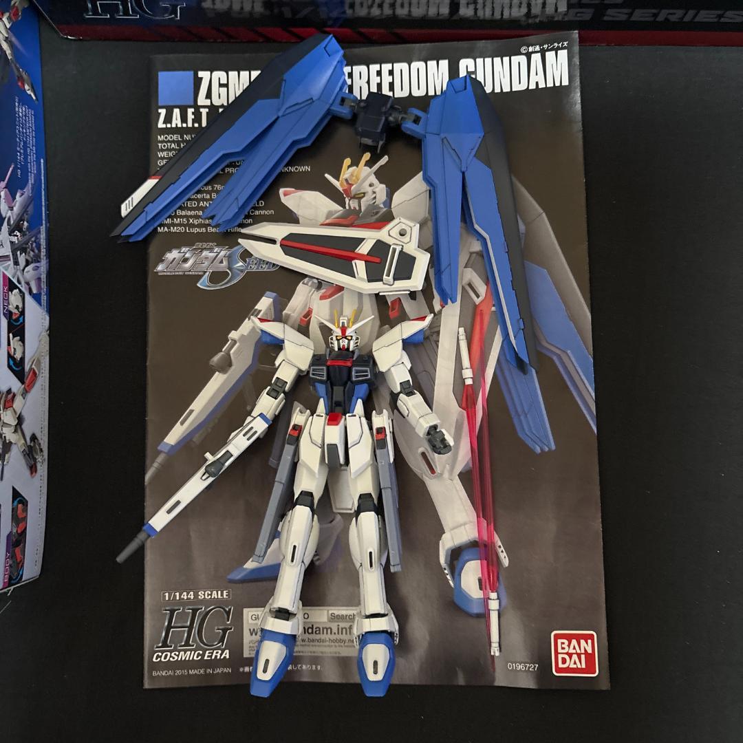 バンダイ 1/144アークエンジェル カタパルトデッキ+SEED HGセット