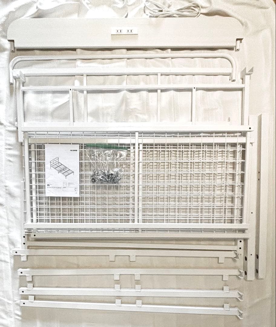 NITORI コンセント付 簡易ベッド メタルフレーム ホワイト