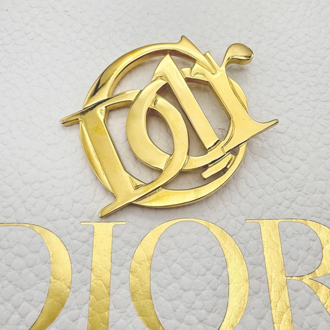 極美品 ディオール ブローチ エンブレム ロゴ ゴールド