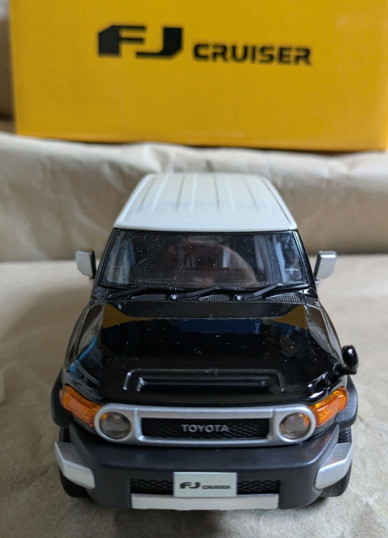 FJクルーザー FJ CRUISER 1/30ツートンブラック
