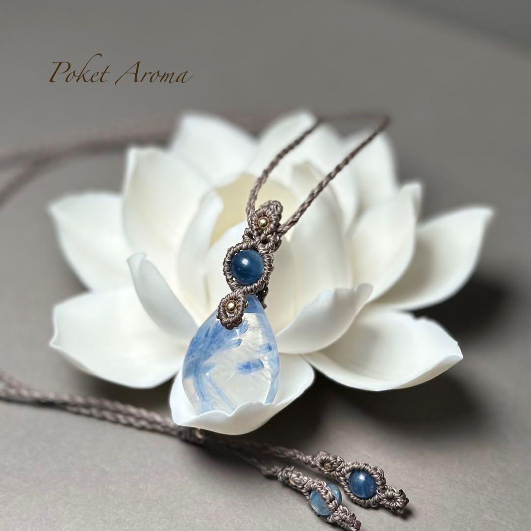 『蒼樹』カイヤナイトシリカのマクラメペンダントネックレス