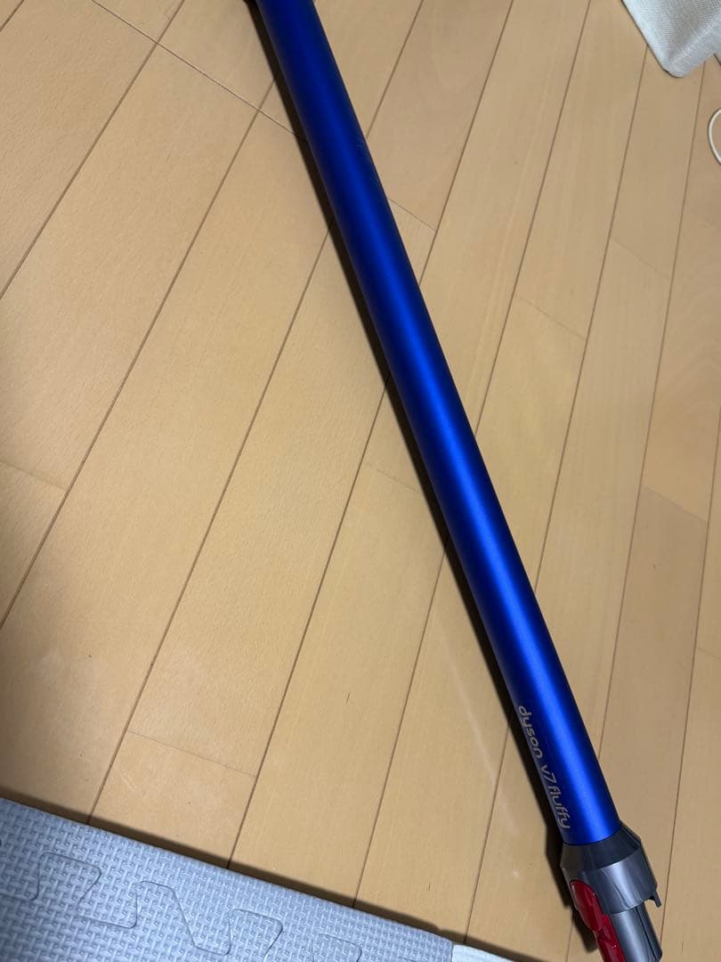 【バッテリージャンク】ダイソン V7 fluffy