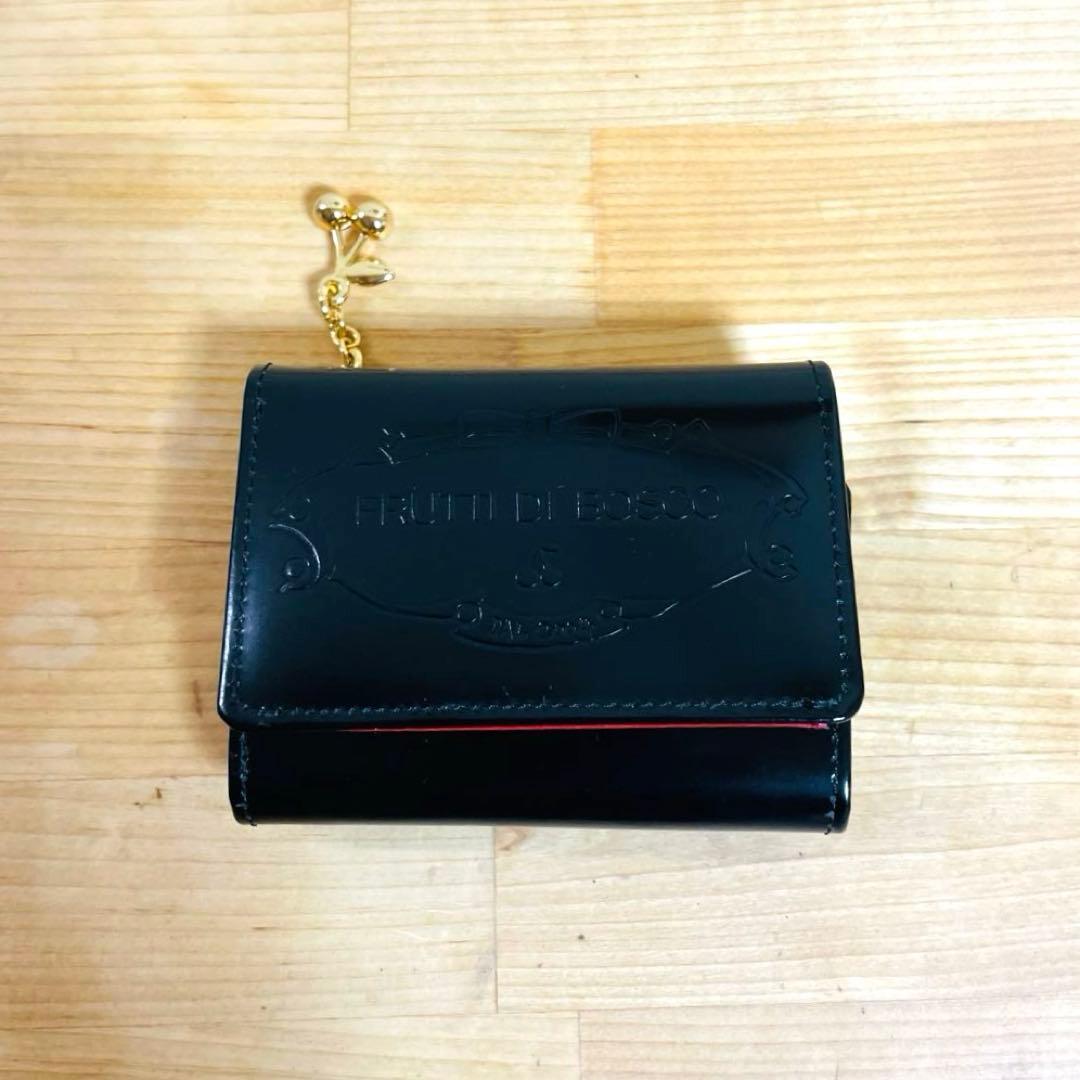 新品未使用品✨ フルッティディボスコ 二つ折り財布 コンパクト ブラック