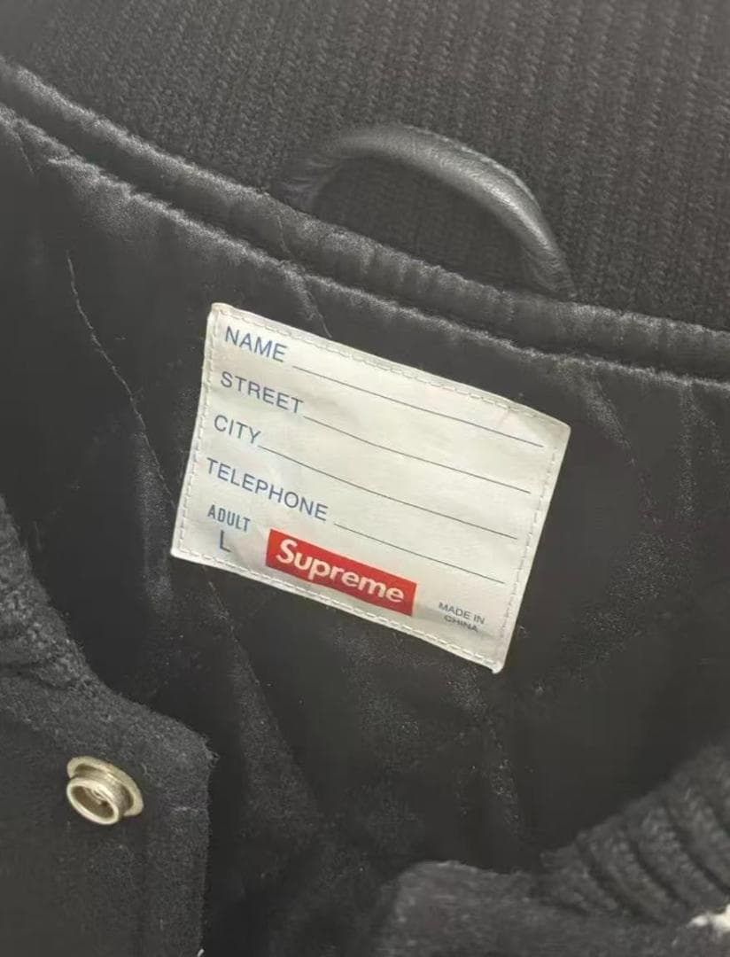 シュプリーム プレイズ バーシティジャケット ブラック