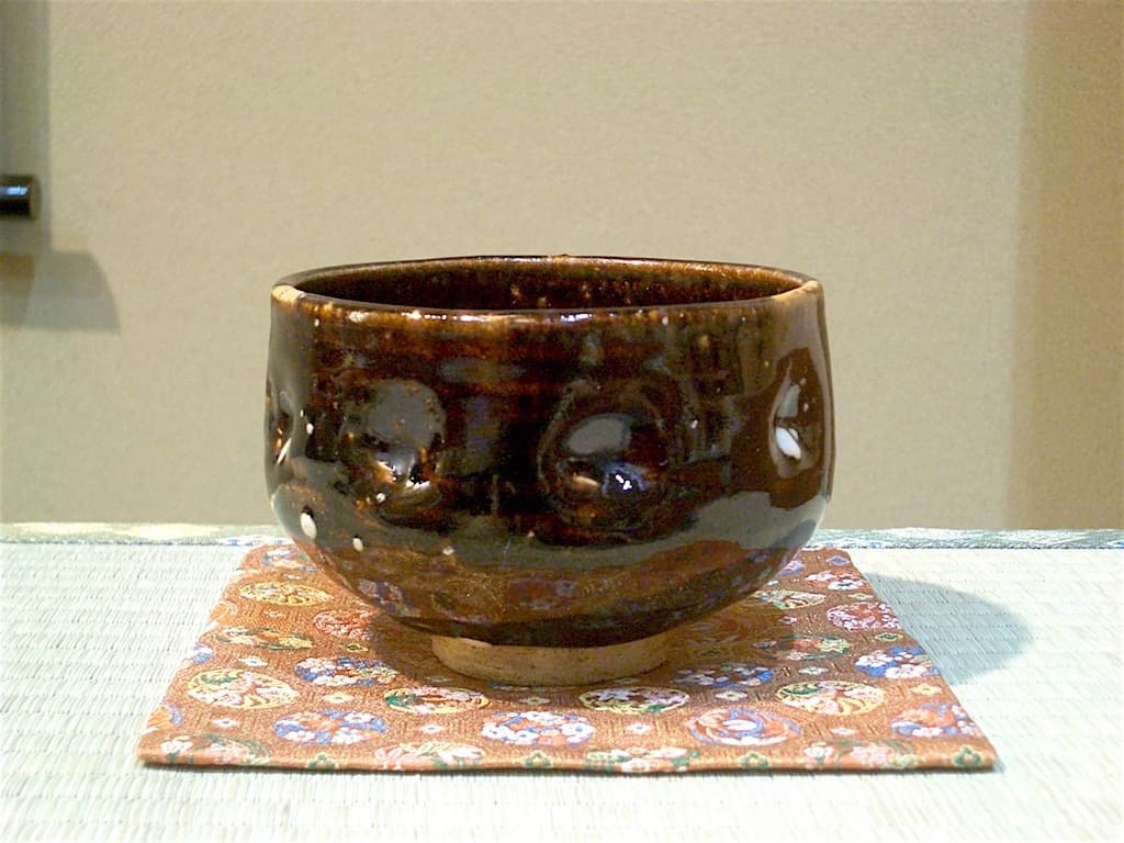 京焼・清水焼　黄檗道元手造　茶碗　「林春隆翁羽化記念」共箱　無傷　古物。