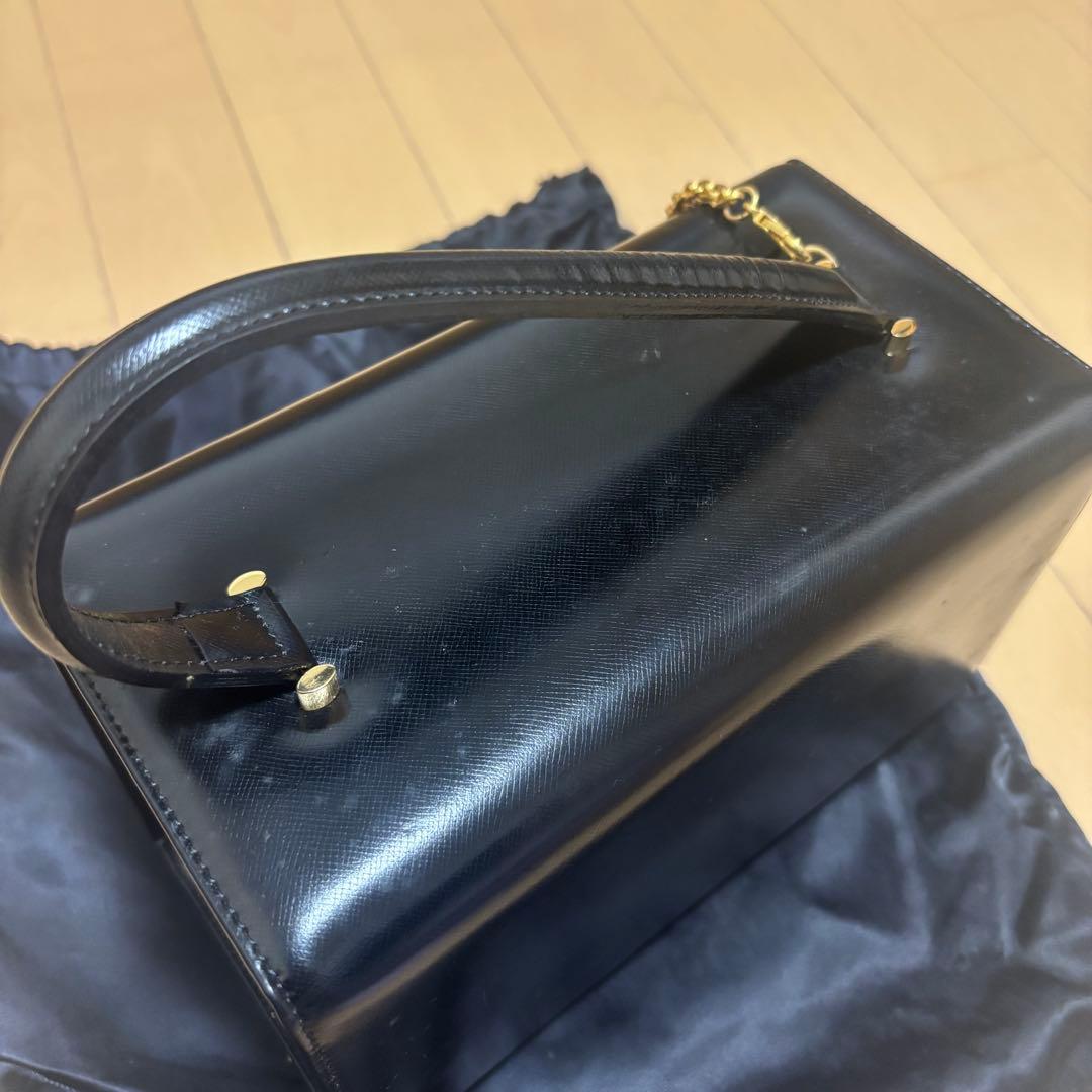 ヴェルサーチェ サンバースト ロゴ ハンドバッグ