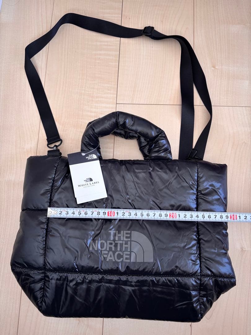 ＊＊＊タコ吉＊＊＊ノースフェイスホワイトレーベル　韓国限定　Lサイズ