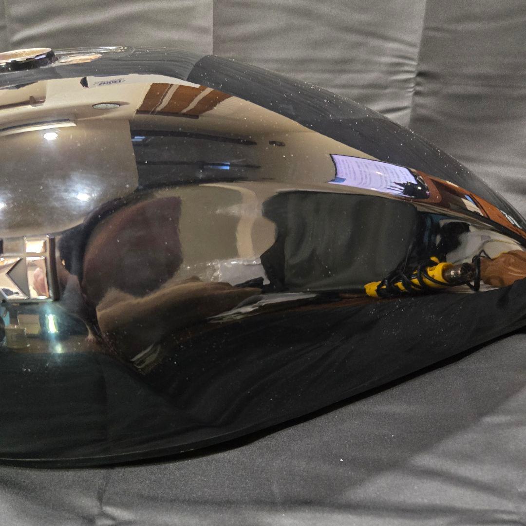 ゼファー1100 ガソリンタンク