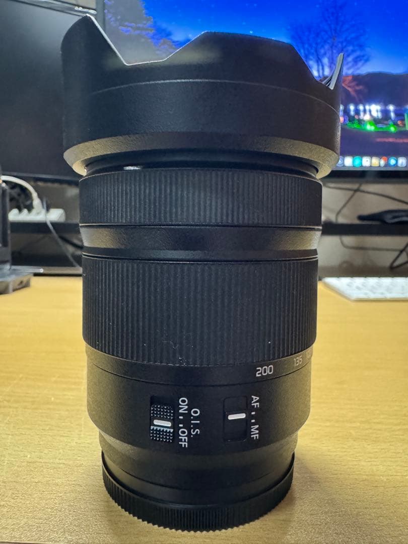 LUMIX S 28-200 mm F4-7.1(Lマウント) ※ケース無し