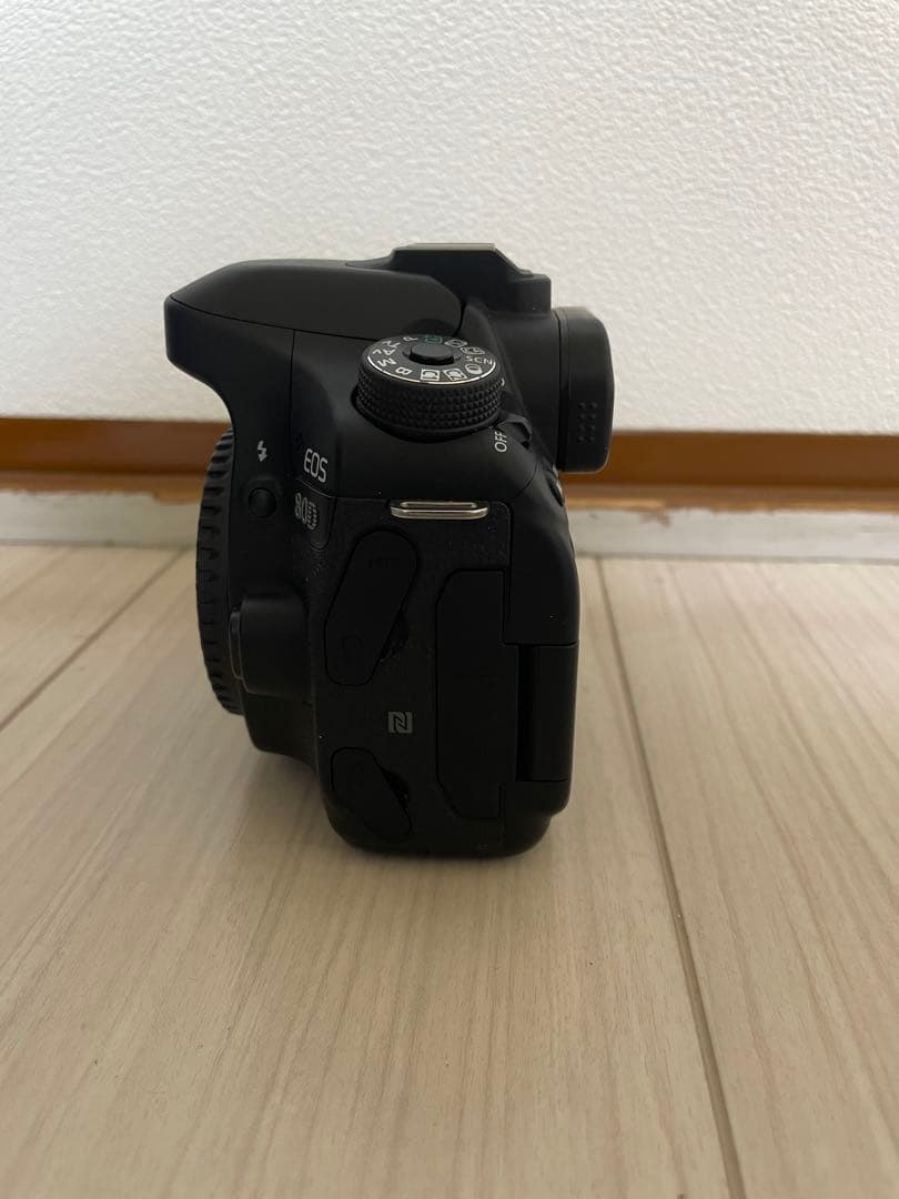 Canon EOS 80D ボディ