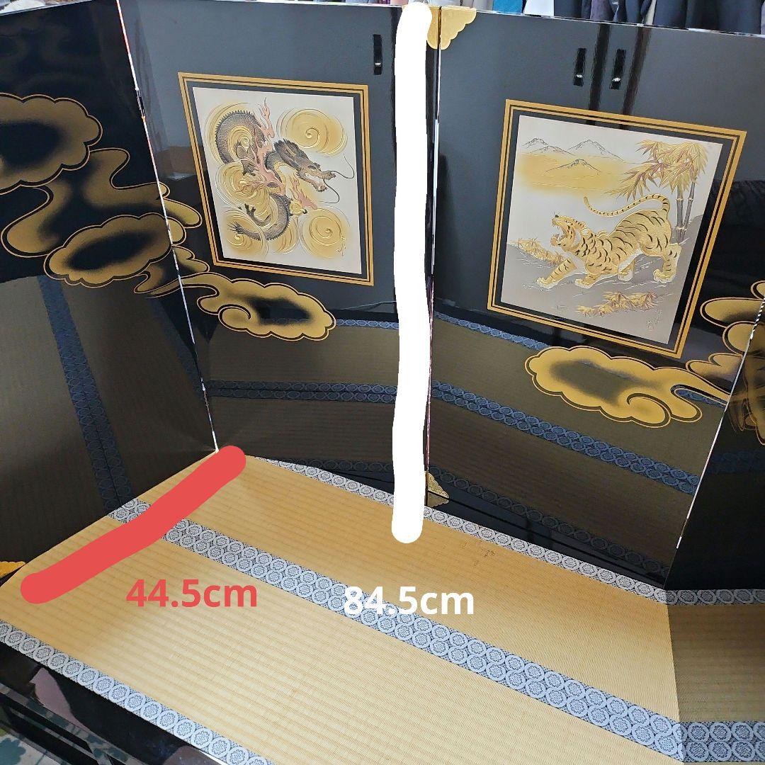 鎧兜　台座と屏風のセット